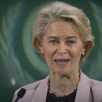 La presidente uscente della Commissione Europea, Ursula von der Leyen, durante il suo intervento alla COP28 a Dubai. L'esito delle europee ridurrà l'impegno nel contrasto della crisi climatica?