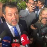 Il ministro Salvini intervistato mentre annuncia il tavolo tecnico sulla castrazione chimica.