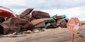 Barchini in ferro usati dai migranti subsahariani per la traversata ammassati nel porto di La Louza, in Tunisia