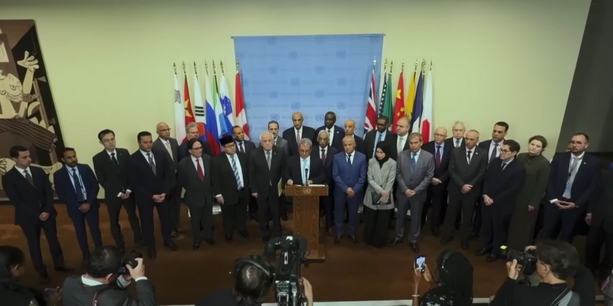 I rappresentanti dei 52 paesi che hanno chiuso all'ONU l'embargo delle armi verso Israele