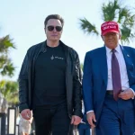 Elon Musk e Donald Trump a Mar-a-Lago. In America è iniziato il "regime Mump"