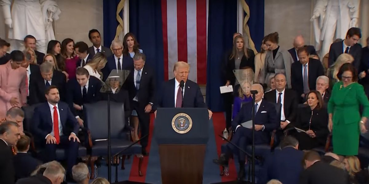 Trump durante il suo discorso di inaugurazione