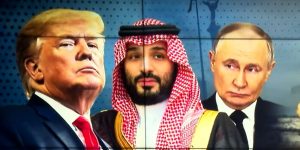 Da sinistra verso destra: il presidente USA Donald Trump, il principe saudita, Mohammad bin Salman Al Sa'ud, il presidente russo, Vladimir Putin. A Riad Trump e Putin stanno negoziando i termini sull'invasione russa in Ucraina.