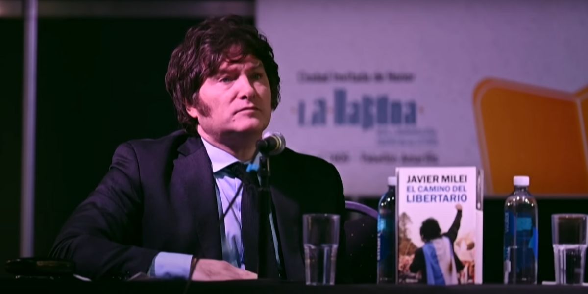 Il presidente argentino Milei alla presentazione del libro "El camino del libertario"