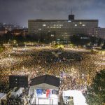 La manifestazione a Bratislava del 24 gennaio 2025, dove 60mila persone si sono riunite per protestare contro le politiche filorusse del premier Robert Fico